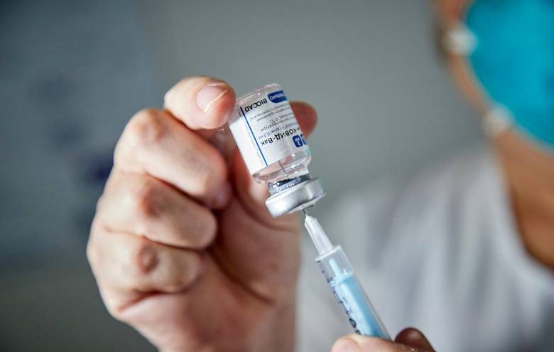 <br />
ВОЗ одобрила девятую вакцину от коронавируса: что известно о новом препарате                
