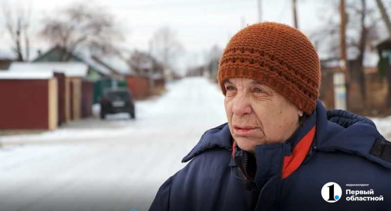 «Ждем пенсию на морозе»: жители села Большие Харлуши жалуются на работу местной почты