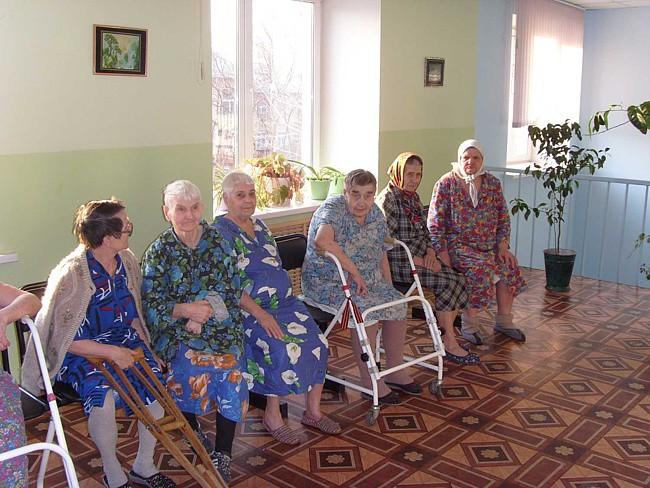 Будут ли закрывать на изоляцию дома престарелых в России в январе 2022 года
