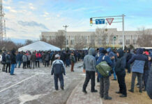 Госпереворот в Казахстане, сегодня 6 января 2022 года, Россия отправила ВДВ для усмирения людей, причины волнений, последние новости фото и видео с места события