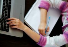 Переведут ли российских школьников на дистанционное обучение с 31 января 2022 года