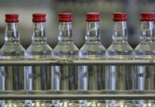 Смерть от суррогатного алкоголя: что известно об отравлении в Тюмени