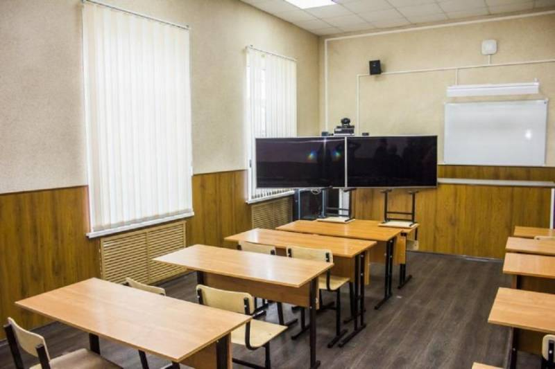 <br />
Введут ли с 10 января 2022 года дистанционное обучение для школьников России                