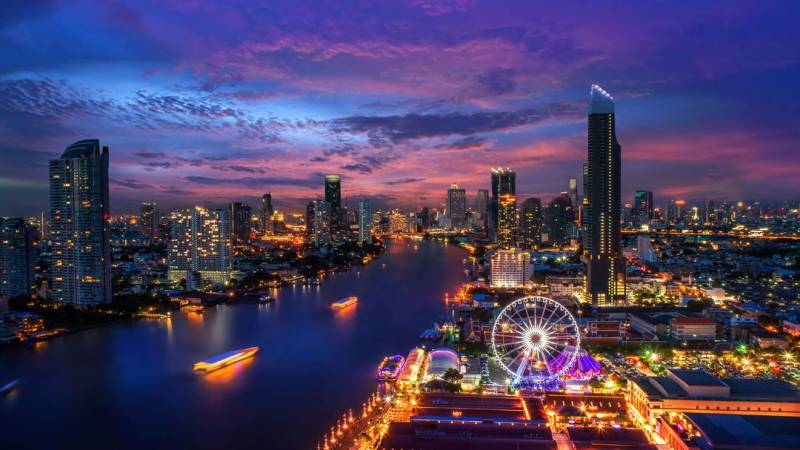 <br />
Бангкок переименовали в Крунг Тхеп Маха Накхон                