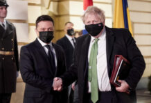 Чем примечательна встреча Зеленского с Джонсоном в Киеве