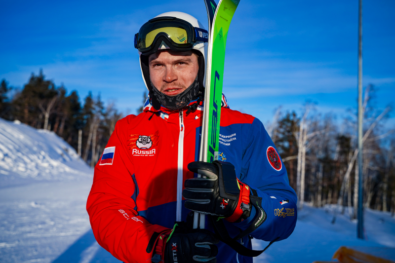 Южноуралец Игорь Омелин не смог выйти в полуфинал олимпийских состязаний по ски‑кроссу