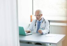 Как выглядит новый порядок получения больничных листов при заболеваемости коронавирусом, и коснутся ли изменения тех, кто уже на больничном