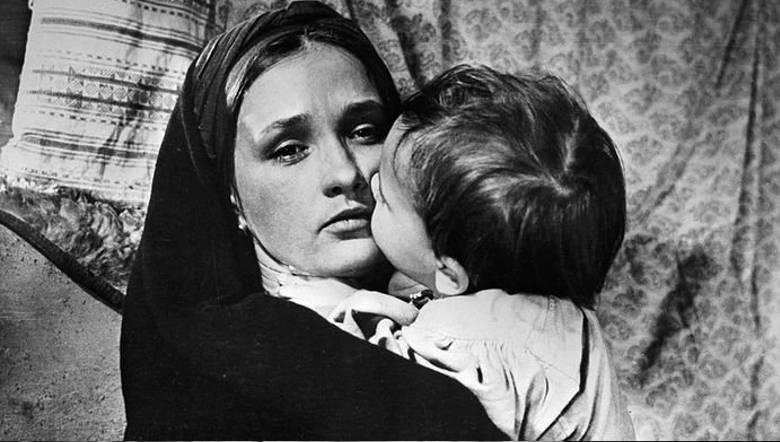<br />
В 88 лет ушла из жизни одна из самых красивых актрис советского кино Зинаида Кириенко                
