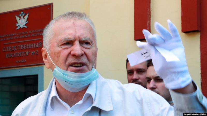 Жириновский жив или умер, правда или нет, требуется ли операция, в каком состоянии сейчас находится политик и какую болезнь скрывают близкие, последние новости сегодня о состоянии здоровья