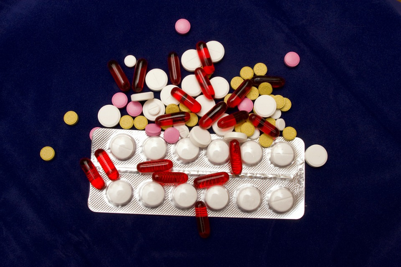 Какими лекарствами стоит закупиться уже сегодня в связи с санкциями — что подорожает на 10-30% в ближайшее время