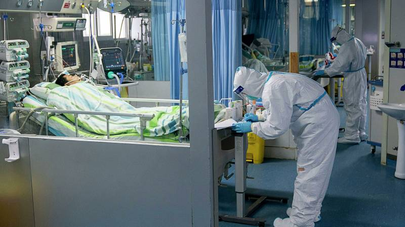 <br />
Китай вновь ввел полный карантин в ряде городов из-за вспышки коронавируса                