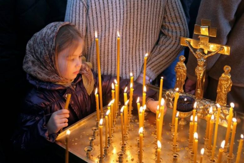 <br />
Кого православные верующие поминают в родительскую субботу 26 марта 2022 года                