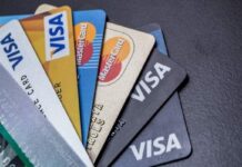 MasterCard и Visa объявили о прекращении сотрудничества с Россией