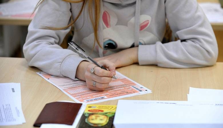 <br />
Нужно ли российским ученикам готовится к сдаче госэкзаменом летом 2022 года                