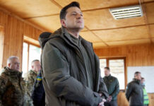 «Переговоры непросты и неприятны» Зеленский выступил за мир и запретил оппозиционные партии на Украине на время военной операции с Россией