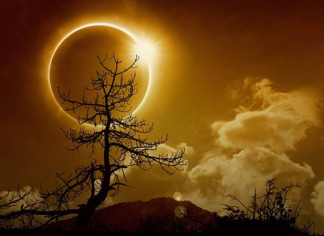 <br />
Солнечное затмение 30 апреля 2022 года: самые мощные ритуалы на богатство и удачу                