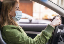 Укачивает в транспорте: почему некоторых людей тошнит в машине или в поезде