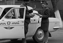 На чем «наши люди не ездили в булочную»: история появления такси в СССР