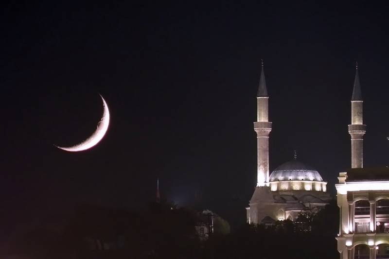 <br />
Ночь Могущества и Предопределения у мусульман в 2022 году: дата, история и традиции                