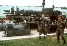 «Поймали за руку»: Разведка уличила США в подготовке провокации о применении Россией тактического ядерного оружия массового поражения