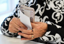 Повышение пенсии будет: внеплановая индексация пенсий, повышение МРОТ и новый прожиточным минимум. Какое решение будет принято 20 апреля 2022 года?