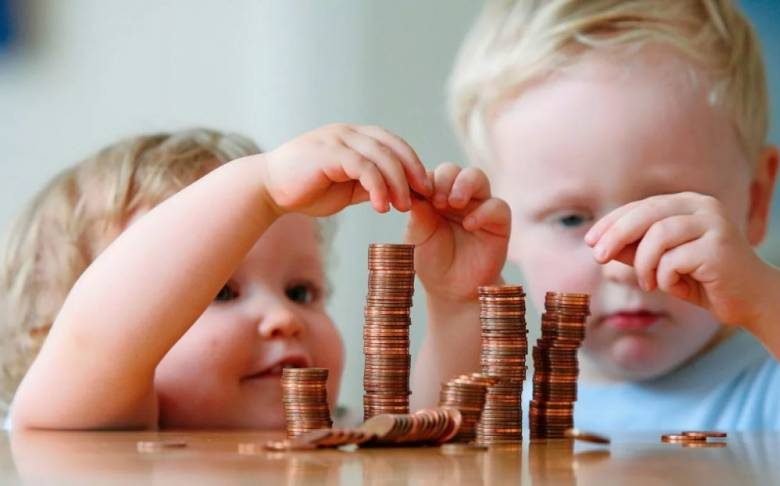 <br />
Россиянам назвали особенности получения апрельских выплат на детей                