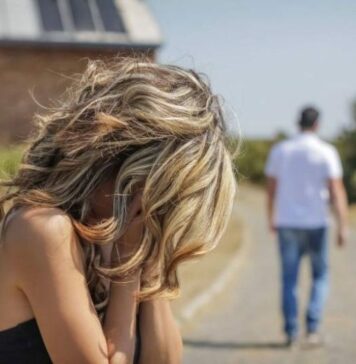 Российский психолог назвала признаки безнадежных отношений