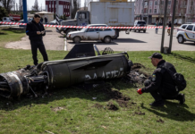 Удар «Точкой-У» по ЖД-вокзалу Краматорска: кто стрелял, откуда прилетела ракета, сколько погибших — последние новости 9 апреля 2022