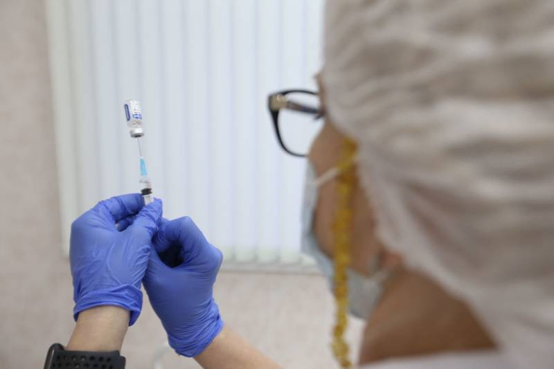 <br />
Компания Pfizer замешана в скандале с новыми вакцинами от коронавируса                