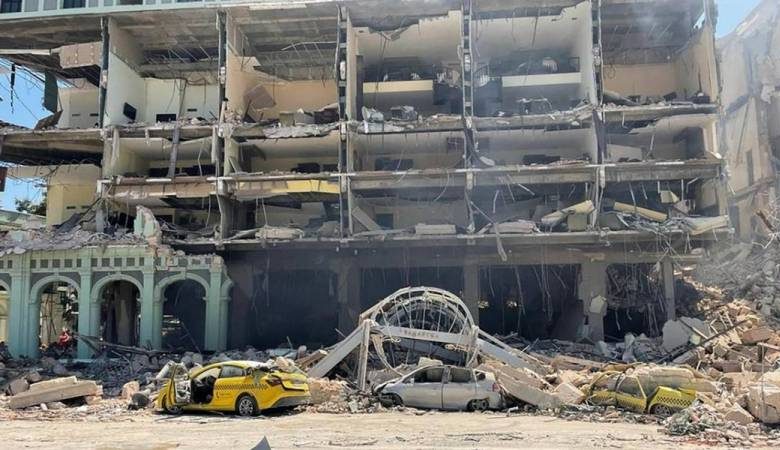<br />
Кошмарный взрыв в центре Гаваны обрушил пять этажей отеля Saratoga                