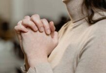 Молитвы на исполнение желаний и победы в бою в День Георгия Победоносца 6 мая 2022 года