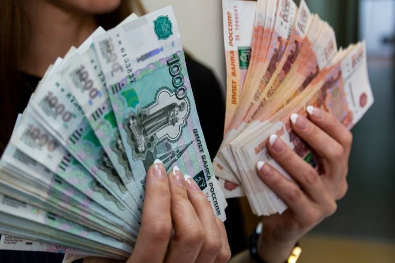 <br />
Как получить 350 тысяч рублей с 1 июля 2022 года и кто сможет воспользоваться этой помощью                