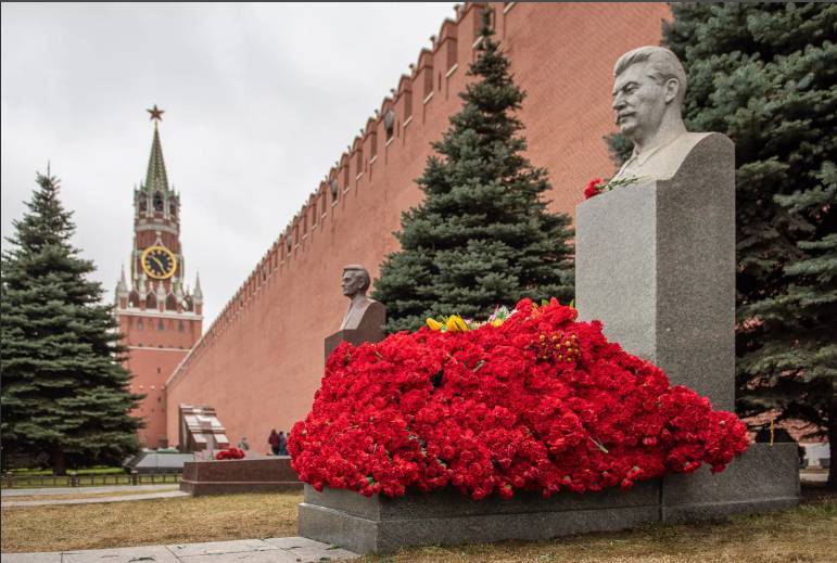 <br />
Сколько раз хотели переименовать Москву и какое название могла носить столица                