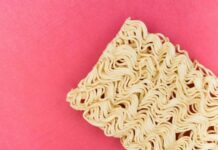 Уйдет ли из России известный производитель лапши быстрого приготовления «Доширак»