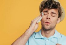 Продукты, вызывающие повышенную потливость: от какой еды надо отказаться летом