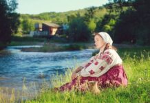 Что положить в церковную корзину и какие молитвы прочитать в Медовый Спас 14 августа 2022 года