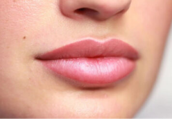 Перманентный макияж губ