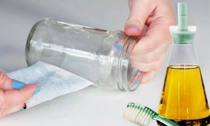 <br />
Как легко и просто отмыть стеклянные банки от этикеток и клея                