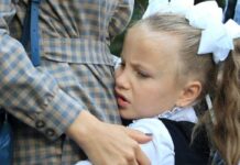 На работу или в школу: могут ли родители первоклассников рассчитывать на оплачиваемый выходной 1 сентября 2022 года
