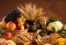 Православные готовятся к Успенскому посту 2022 года усердной молитвой и воздержанием