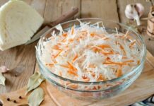 Какой секретный ингредиент использовали наши прабабушки, чтобы сделать квашеную капусту хрустящей