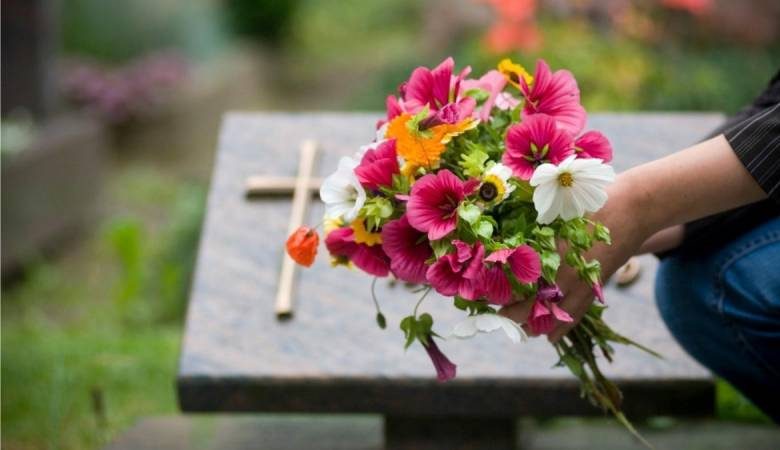 <br />
Можно ли ходить на кладбище в Михайлово чудо 19 сентября                