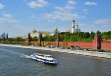 Речные прогулки по городам России: преимущества туров и выгодные предложения