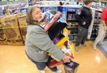 «Черная пятница-2022»: кто и какие максимальные скидки предлагает в России