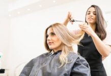 Когда лучше всего стричь и красить волосы в соответствии с лунным календарем стрижек в ноябре 2022 года