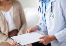 Может ли пенсионер получить налоговый вычет за лечение и как это сделать