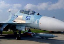 Военный самолет ВКС РФ Су-30 упал на жилой дом в Иркутске 23 октября 2022 года