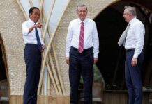 Далеко не в полном составе: почему только пять лидеров остались на групповое фото глав G20