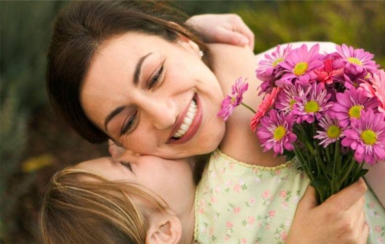 <br />
День матери в России отметят 27 ноября 2022 года: история события и поздравления мамам                