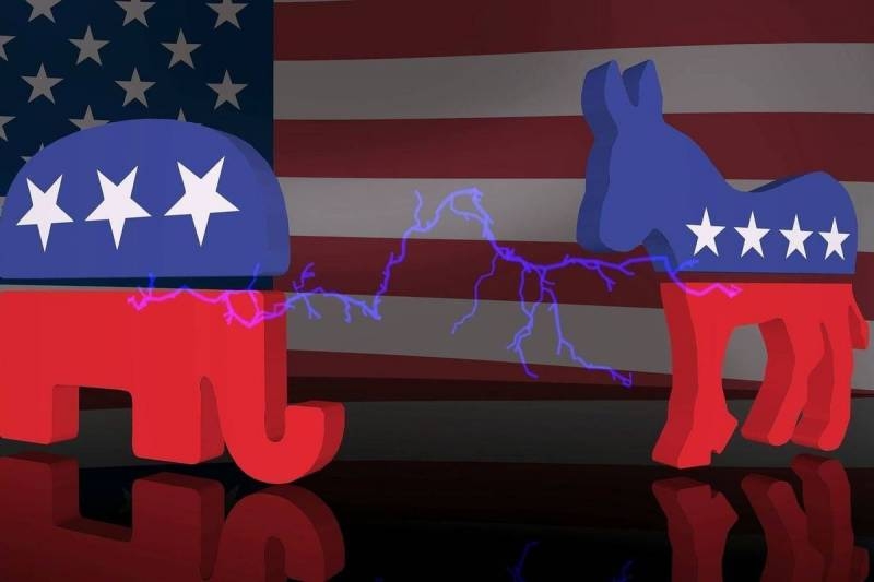 <br />
Кто победит, по прогнозам политологов, на выборах в США 8 ноября 2022 года                